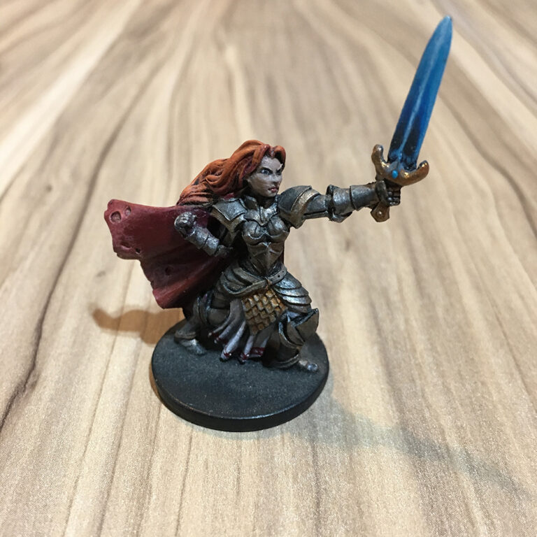 Miniatura Tormenta 01 Lady Shivara Sharpblade