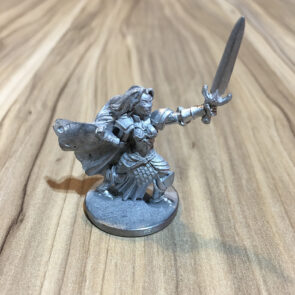 Miniatura Tormenta 01 — Lady Shivara Sharpblade