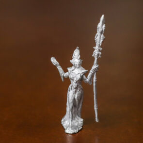 Miniatura Kimeron — Humana Arcanista